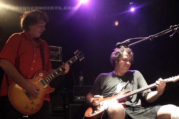 WEEN - 2008-05-11 - PARIS - La Maroquinerie - Aaron Freeman - Michael Melchiondo